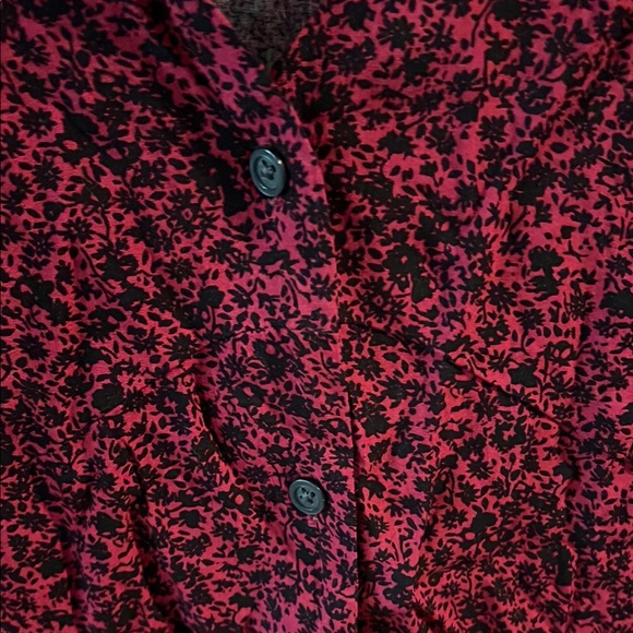 GAP Magenta and Black Patterned Top - Picture 4 of 6